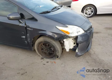 2013 Toyota Prius Two из США, поврежденный, VIN JTDKN3DU3D1669307